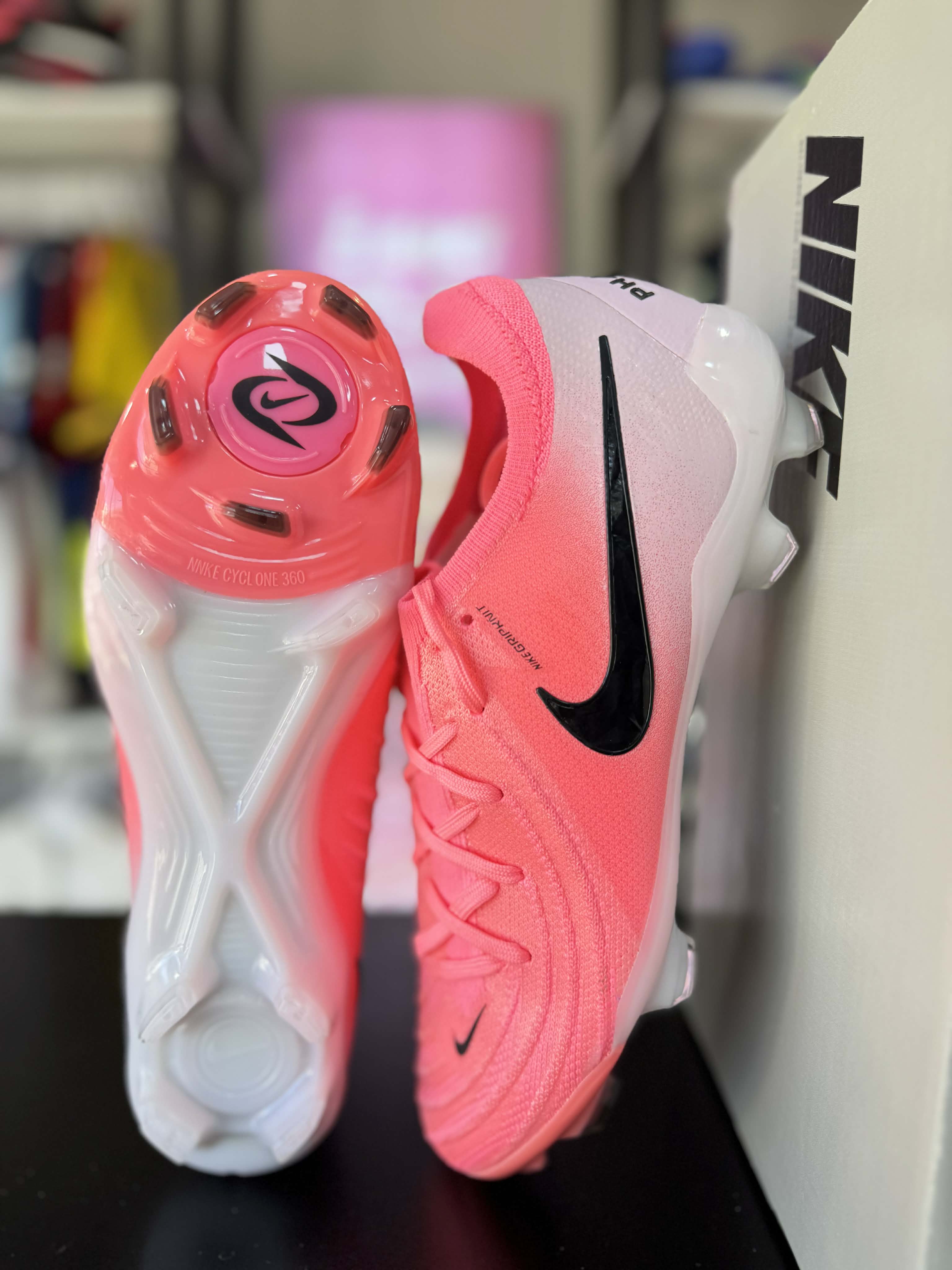 Crampon Nike Air Zoom rose - Image 3